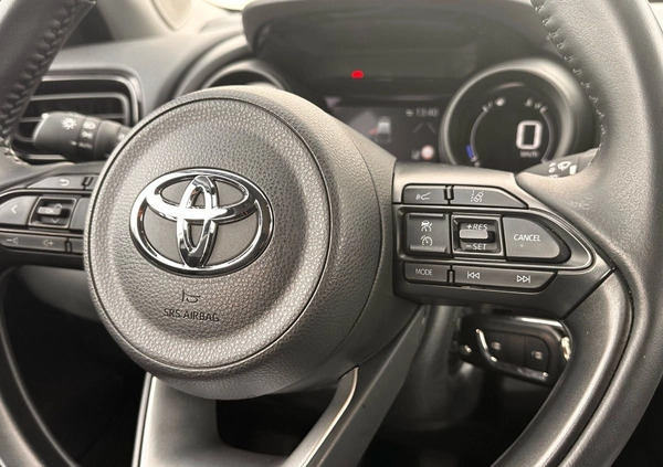 Toyota Yaris cena 78900 przebieg: 22200, rok produkcji 2022 z Biecz małe 254